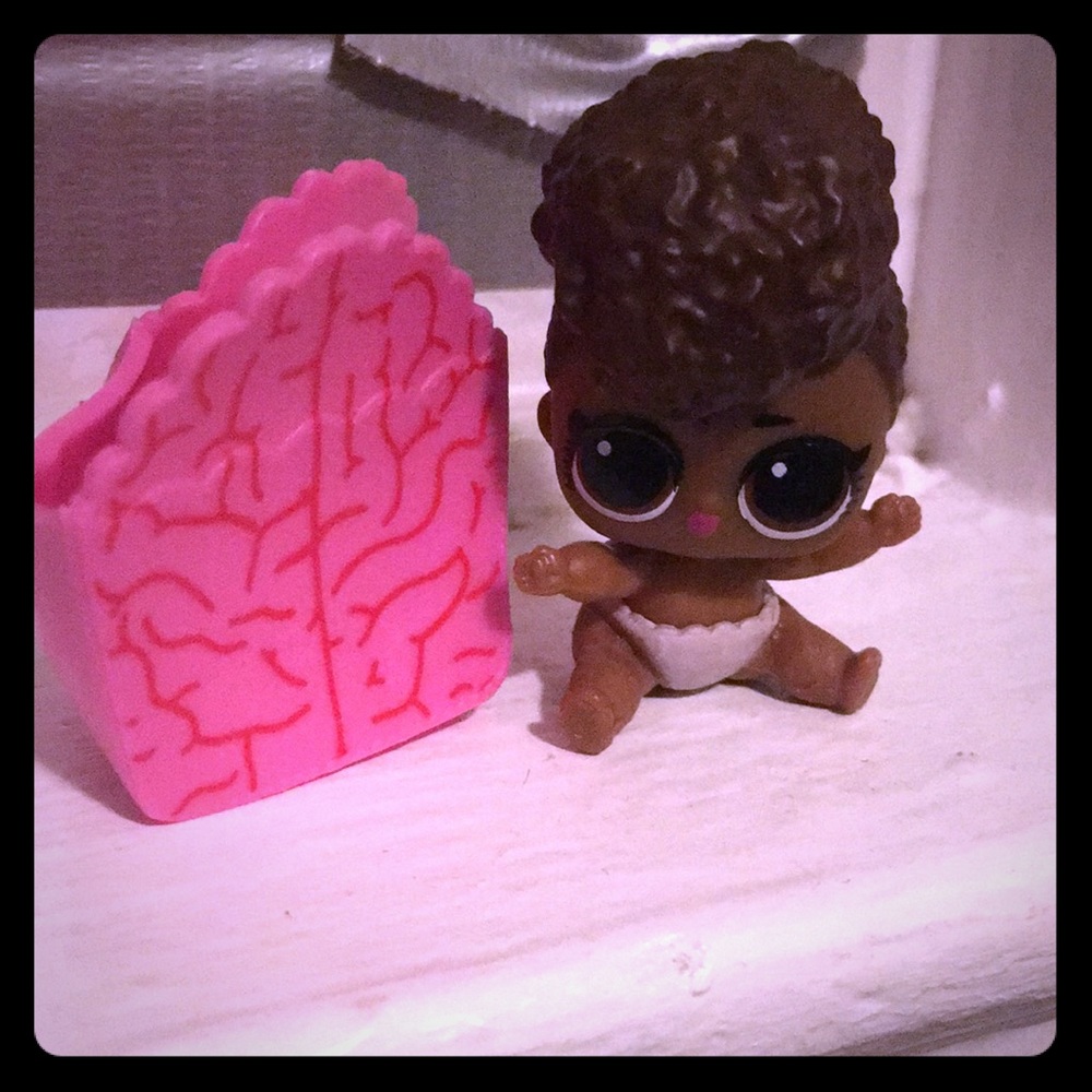 LOL Surprise Lil Sister - Lil Thrilla